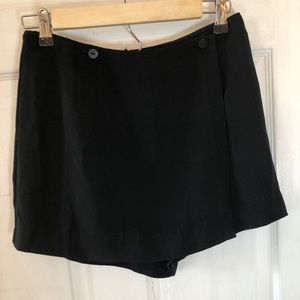 Black Harold’s Mini-Skort